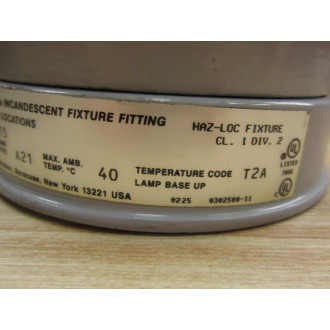 Crouse-Hinds VXH15 Incandescent  Lamp Socket - New No Box