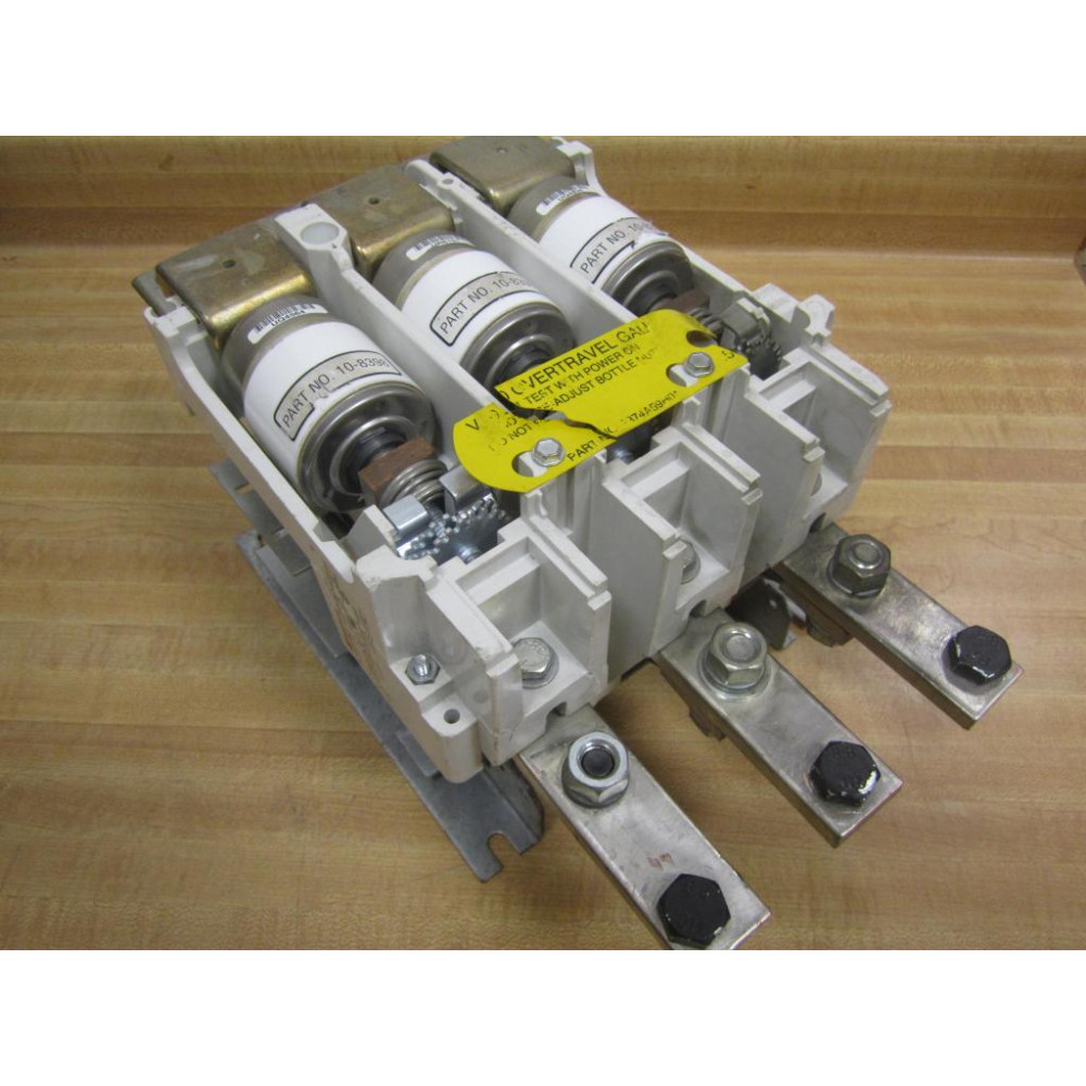 Cutler Hammer V201KZCJZ1 Eaton Contactor 10-8398 - Used