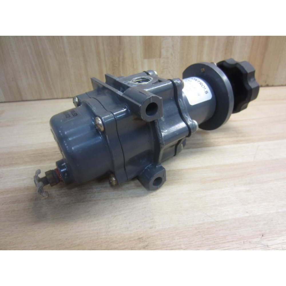 Fisher Controls 67CX3 Pressure Regulator - Used