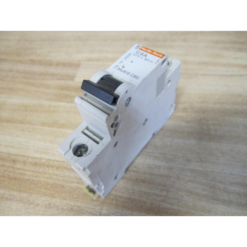 Merlin Gerin 60107 Square D Breaker 6A Schneider .... - Used