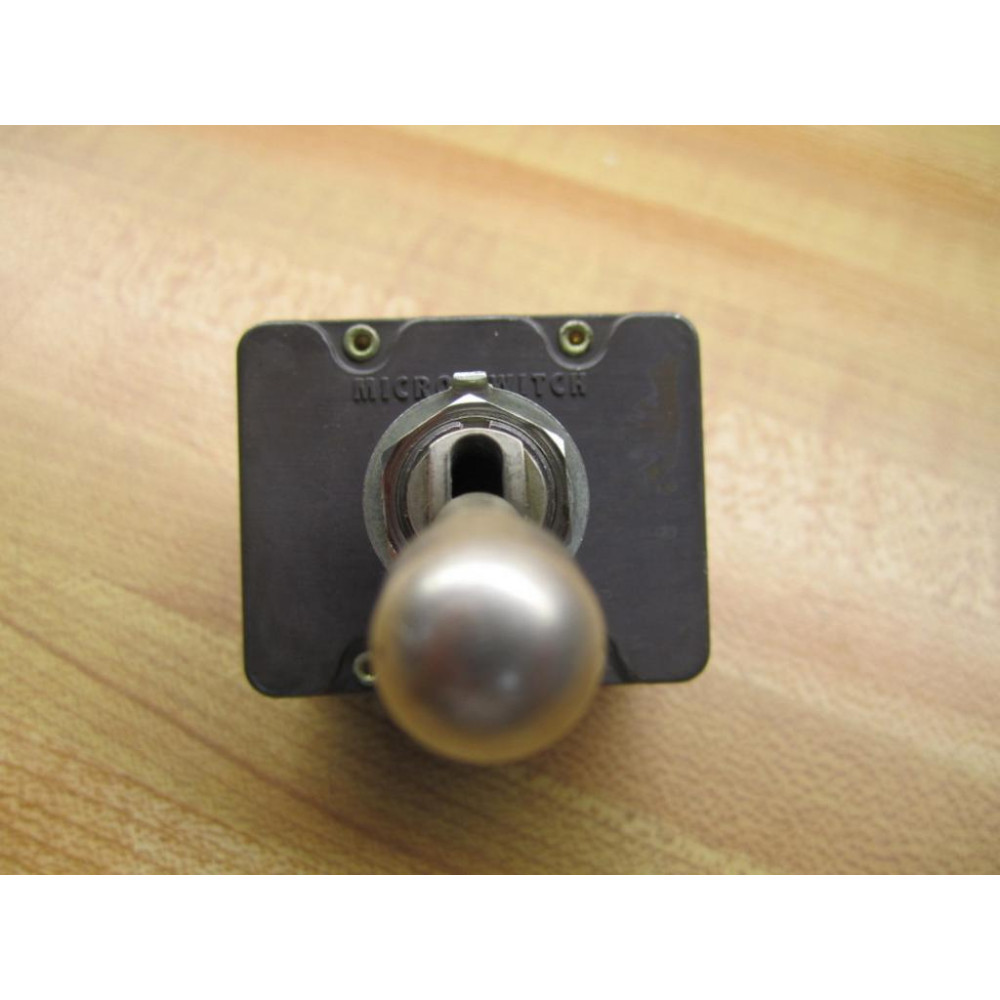 Ms24660 Micro Switch 4TL1-3F Honeywell TL Series 4P Toggle Switch MS2466023F - Used