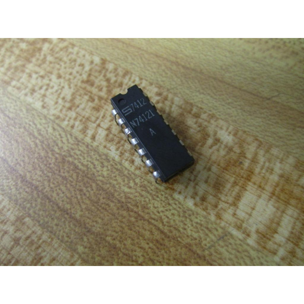 Signetics N74141 Integrated Circuit - New No Box