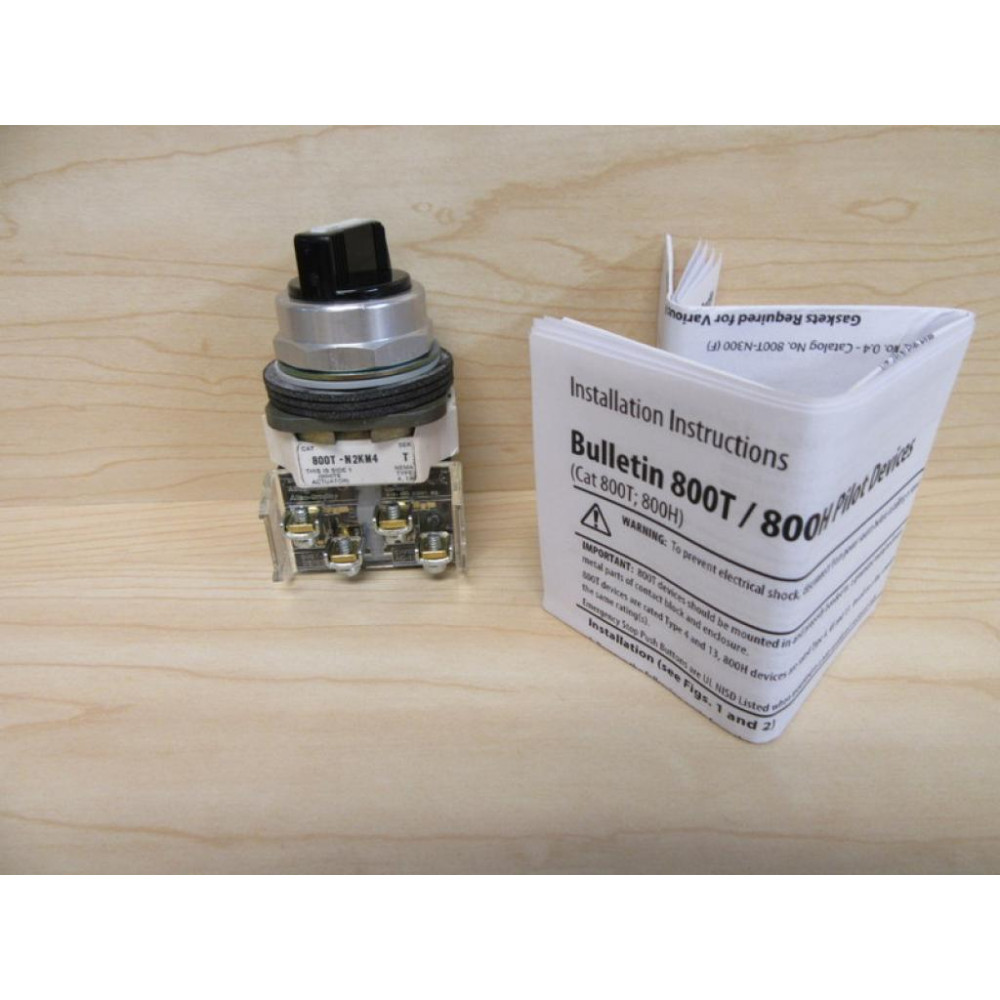 Allen Bradley 800T-N2KM4 Selector Switch 800TN2KM4 - New No Box