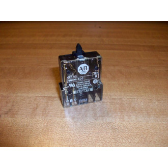 Allen Bradley 800M-XD2 Contact Block 800MXD2 - New No Box
