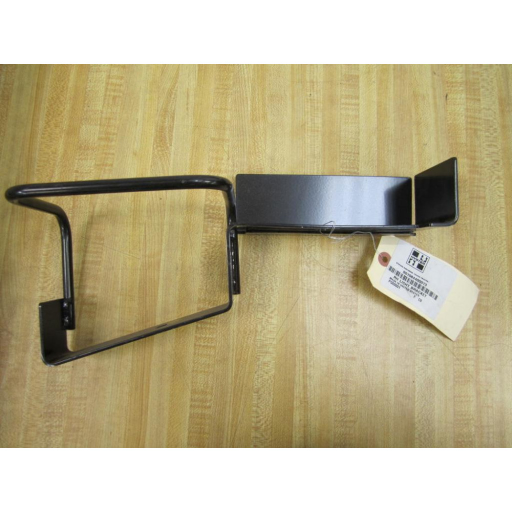 Hyster S01084400013 RH Light Bracket Hy-S01084400013 - New No Box
