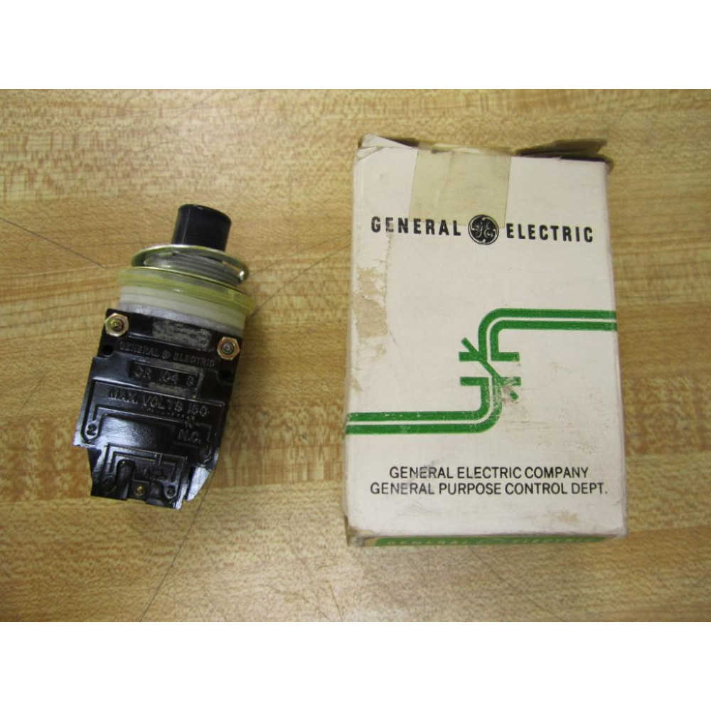 General Electric CR104A1102 Pushbutton