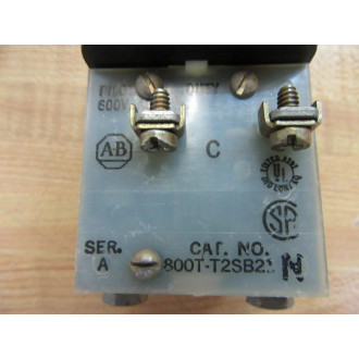 Allen Bradley 800T-T2SB21 Toggle Switch 800T2SB21 - Used