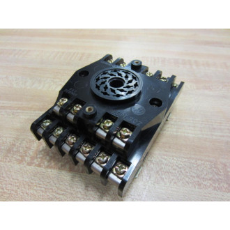Omron PF 202 Relay Socket PF202 - Used
