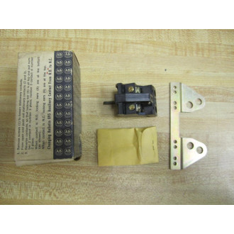Allen Bradley 895-B2M Auxiliary Contact 895B2M Series A