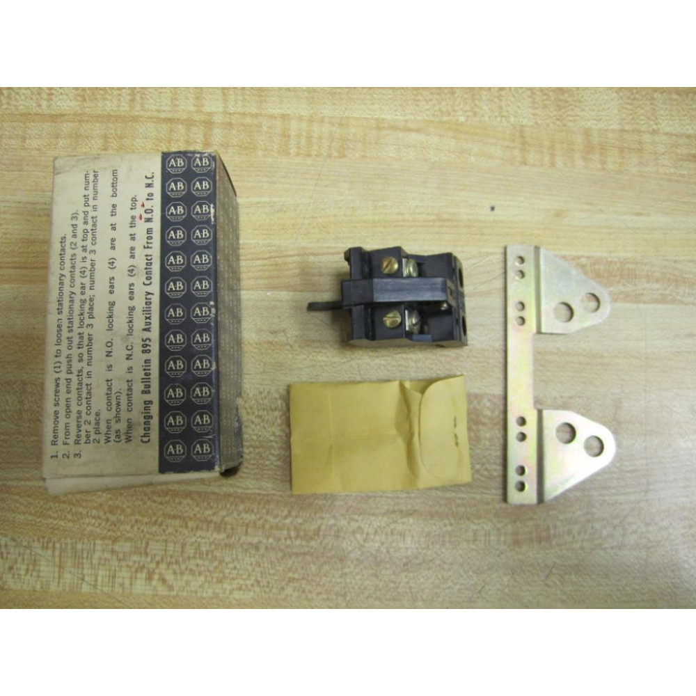Allen Bradley 895-B2M Auxiliary Contact 895B2M Series A