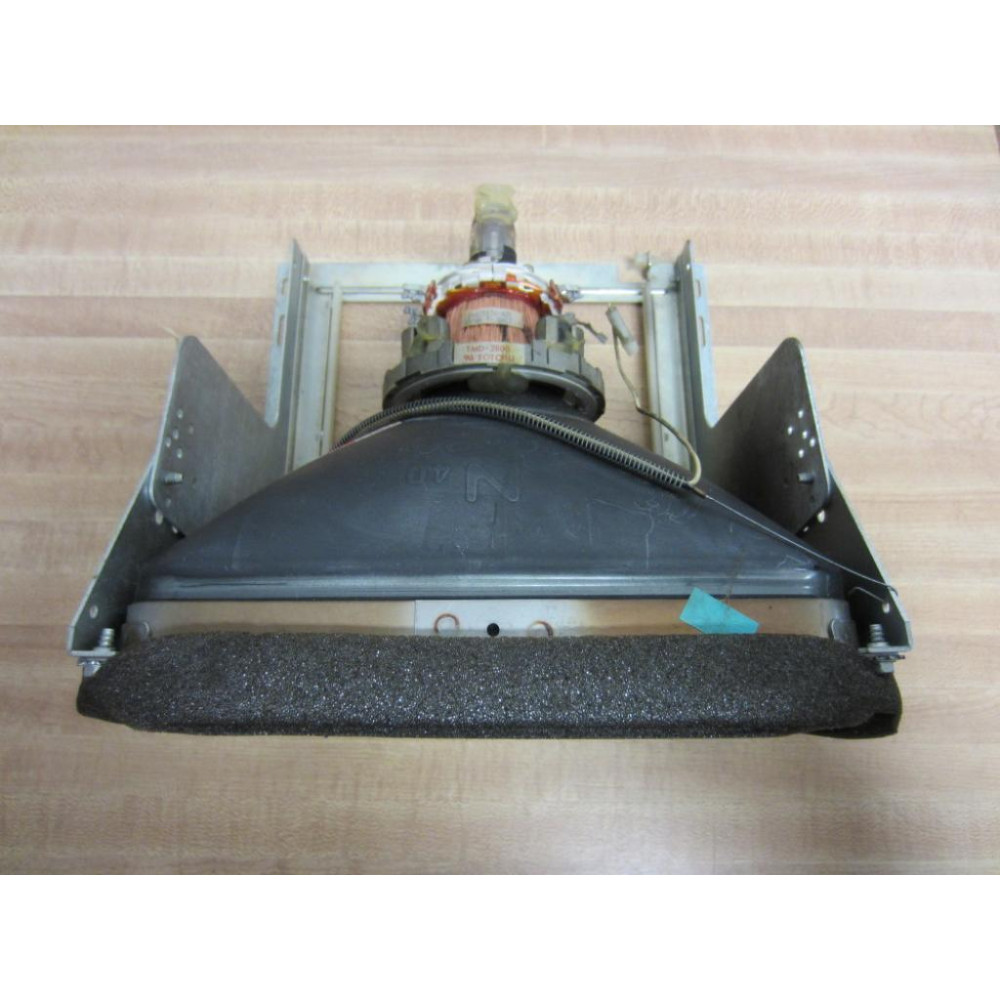 Display Technologies MD2003-399 Display Monitor - Used