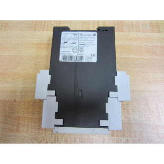 Siemens 3TK2-821-1CB30 Safety Relay 3TK28211CB30