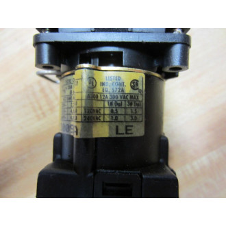 Square D 9003K2I009NA Cam Switch Missing Square CollarCover - Used