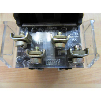 Allen Bradley 800T-FXNQ10GA7 Illum Switch w800T-XA7 40171-002-01