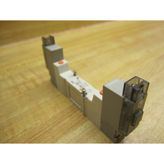 SMC SY3240-3MOZ Valve Base Mount - New No Box