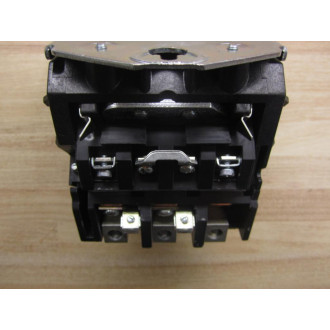 Siemens 14GUG32AA Motor Starter wo Overload Relay - Used