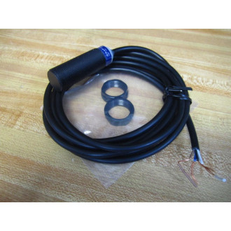 Telemecanique XS4-P18AB110 Proximity Switch XS4P18AB110 014559