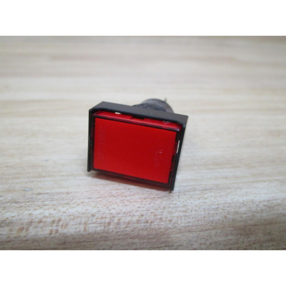 IDEC AL6H-M14P-R Pushbutton 16MM Red (Pack of 7) - Used