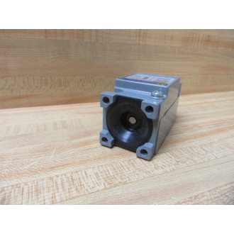 Square D 9007CO62 Limit Switch Body 50085 W 9007CT62 - New No Box
