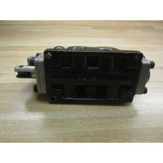 AAA HR2 Manual Level Air Control Valve - Used