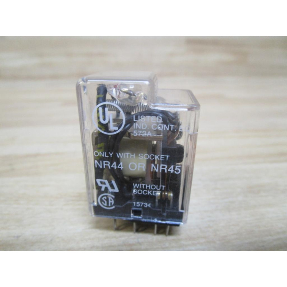 Square D 8501-RS14-P14 Relay 8501-RS14-P14-120V - Used