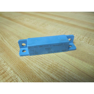 Honeywell 41FR2 Micro Switch Magnetic  Proximity Switch - Used