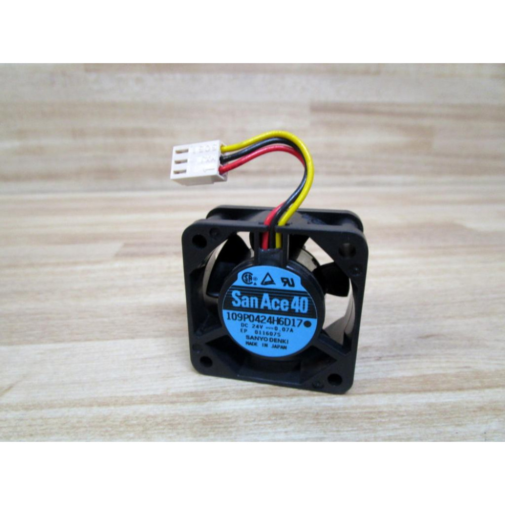 Sanyo Denki 109P0424H6D17 Fan - New No Box