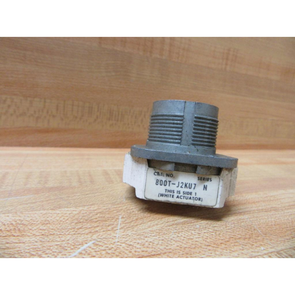 Allen Bradley 800T-J2KU7 Selector Switch 800TJ2KU7 Core Only - New No Box