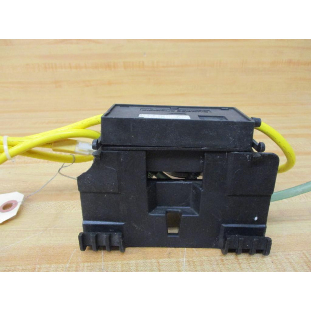 Siemens Dematic 0430050099 Flow Controller Chipped  Base - Used