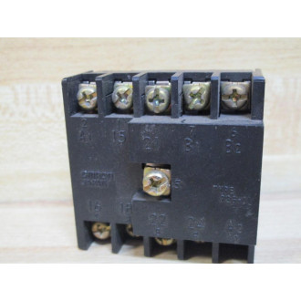 Omron P3G-11 Socket P3G11 Old Style-Missing Bottom Screw - Used