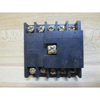 Omron P3G-11 Socket P3G11 Old Style-Missing Bottom Screw - Used