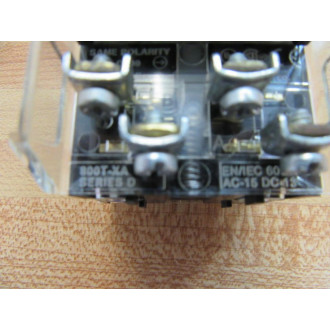 Allen Bradley 800H-QRB24A Button w800T-N330 & 800T-XA