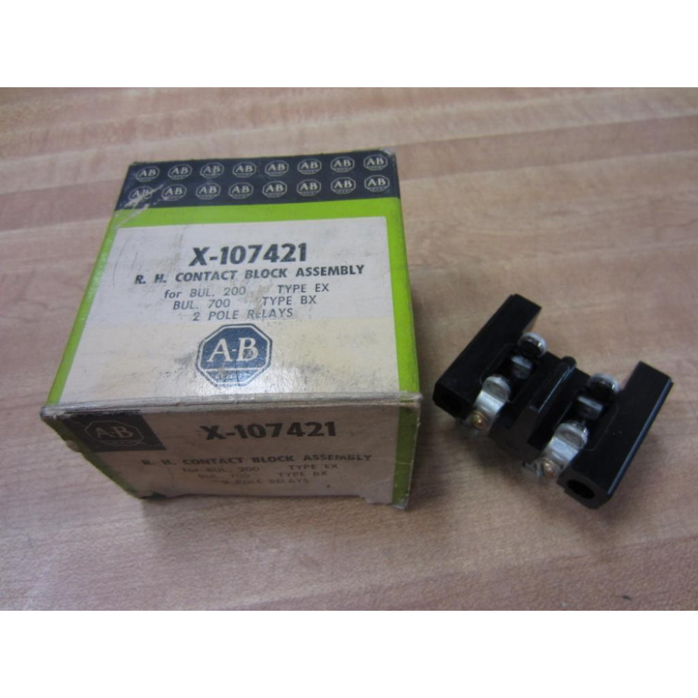 Allen Bradley X-107421 R.H. Contact Block X107421