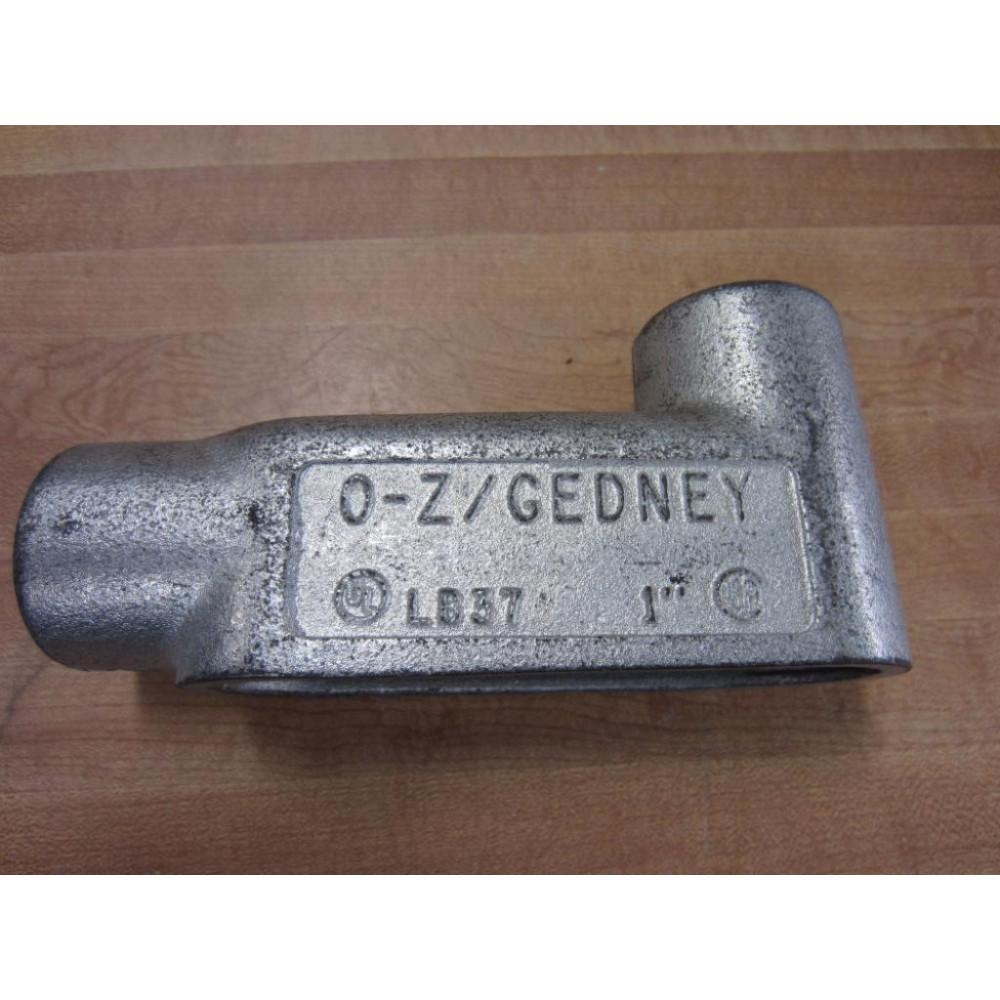 OZ Gedney LB37 Conduit Body Type LB Size 1" - New No Box
