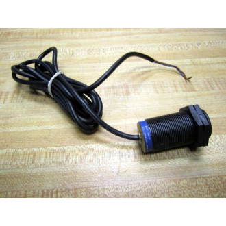 Telemecanique XS4-P30MA230 Inductive Proximity Sensor XS4P30MA230 - New No Box
