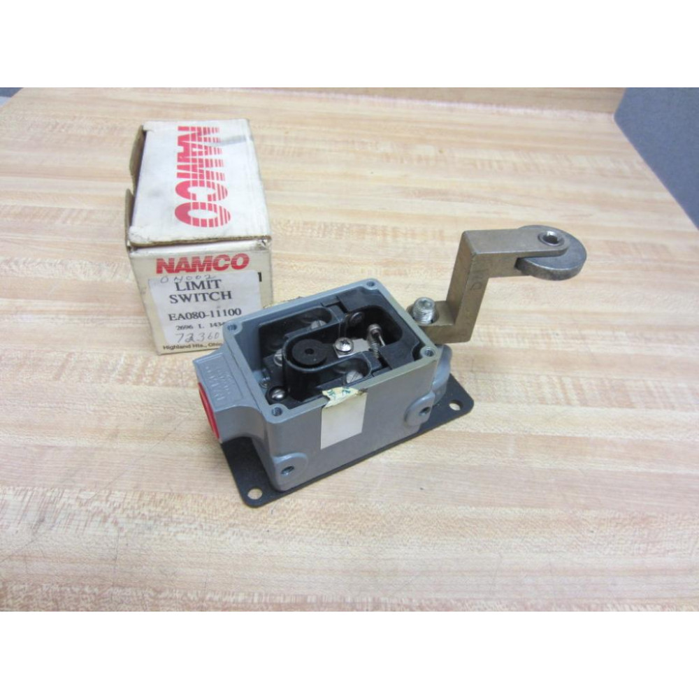 Namco EA080 11100 Limit Switch EA08011100 Old Stock Missing Cover