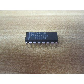 Signetics 74123N Integrated Circuit (Pack of 6)