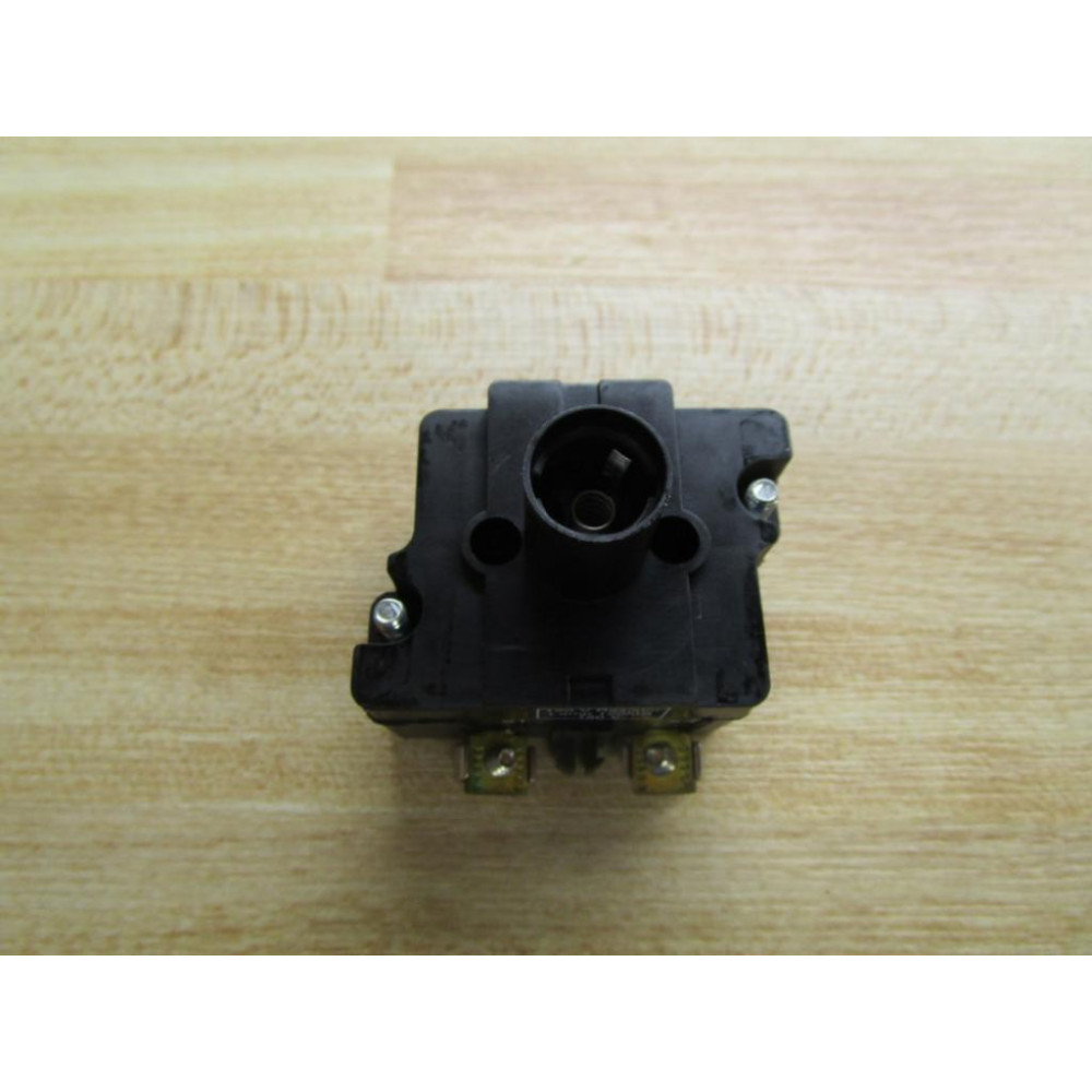 Eaton 10250T91000T Lamp Holder 10250T91000T - Used