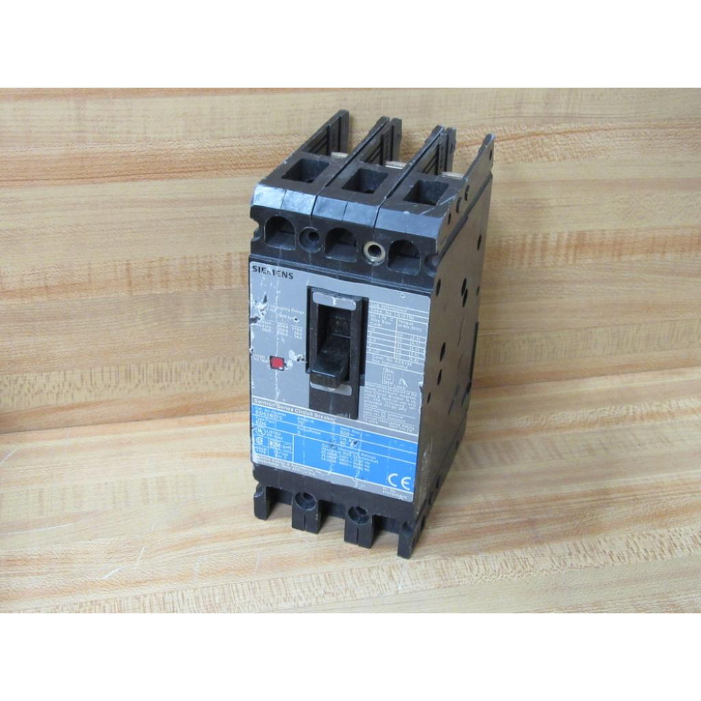 Siemens ED63B070 70A Circuit Breaker ED63B070L - Used