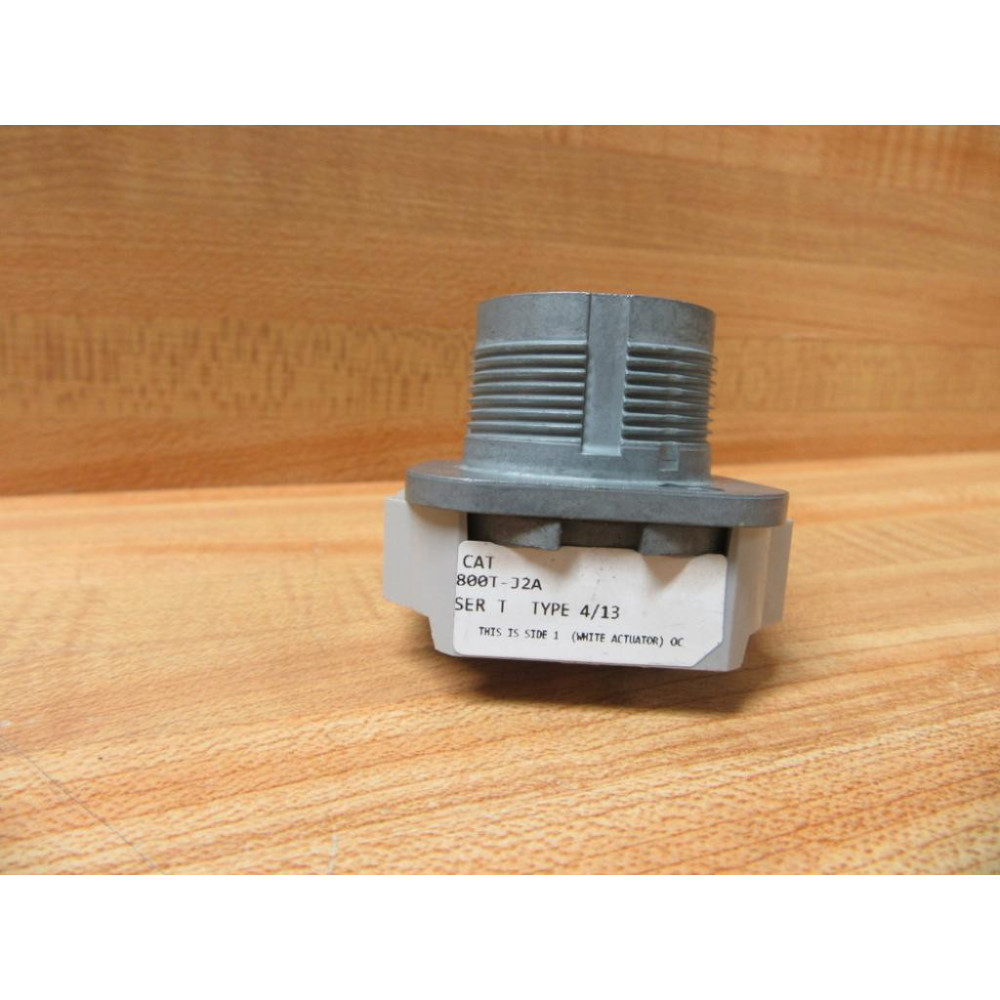 Allen Bradley 800T-J2A Selector Switch 800TJ2A Core Only - New No Box