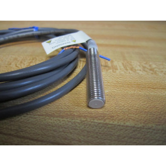 Omron E2E-X1R5Y2 Proximity Sensor Switch E2EX1R5Y2