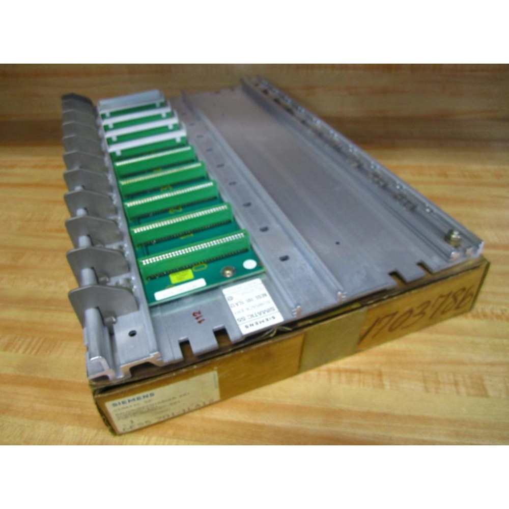 Siemens 6ES5701-1LA12 SIMATIC S5 Sub-Rack ER1