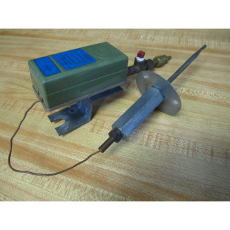 Johnson T-5210 Temp.Transmitter T5210 0-100° F 4 - Used