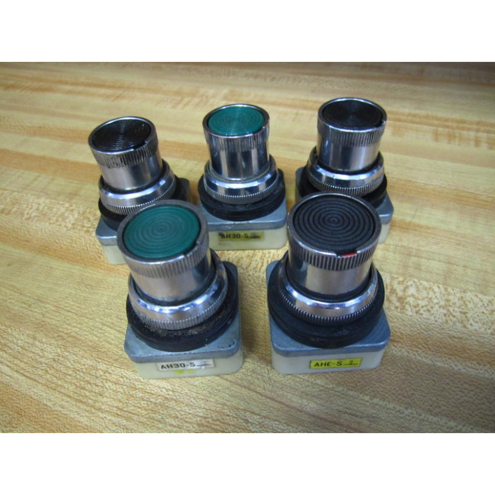 Fuji Electric AH30-S2 PushButton AH30S2 Black & Green (Pack of 5) - Used