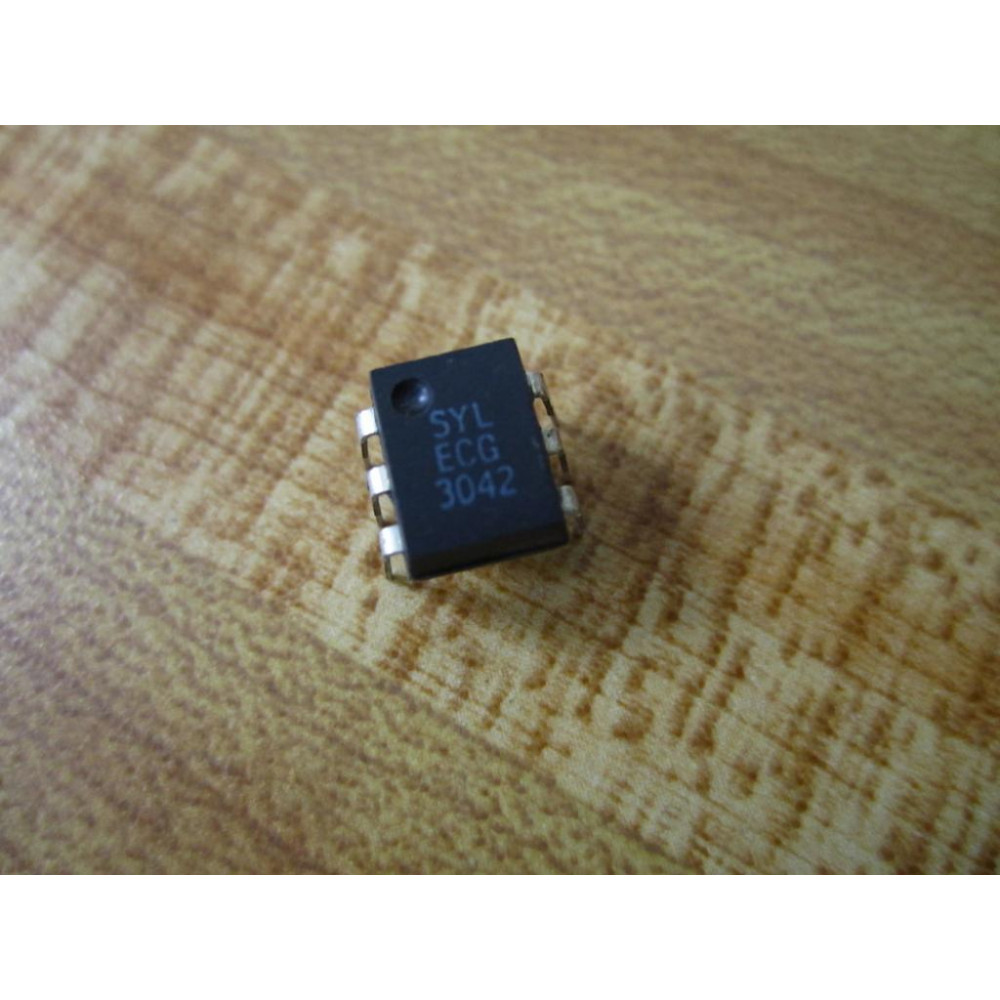 Sylvania ECG3042 Integrated CircuitOptoisolator (Pack of 2)
