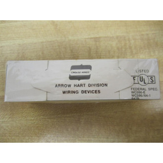 Crouse & Hinds 5851 Single Receptacle (Pack of 6)