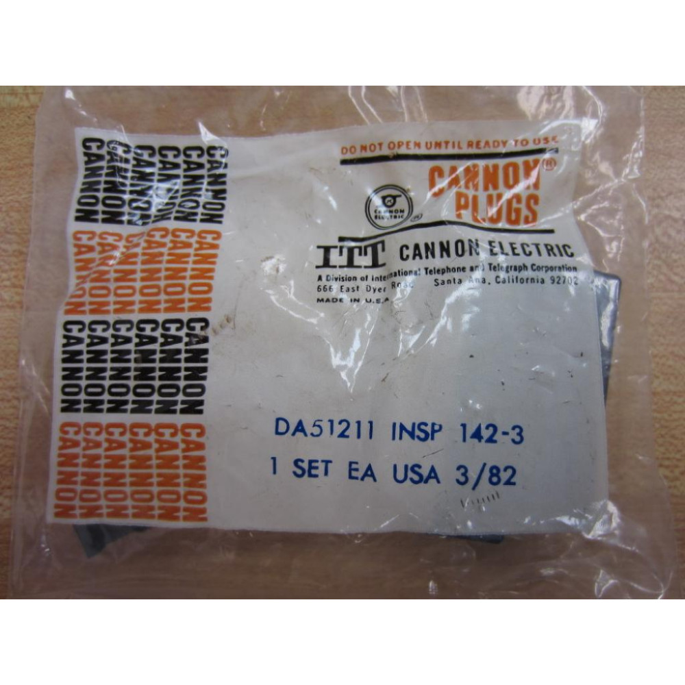 ITT Cannon Electric DA51211 Plugs 14 Pin Female Shell (Pack of 2)