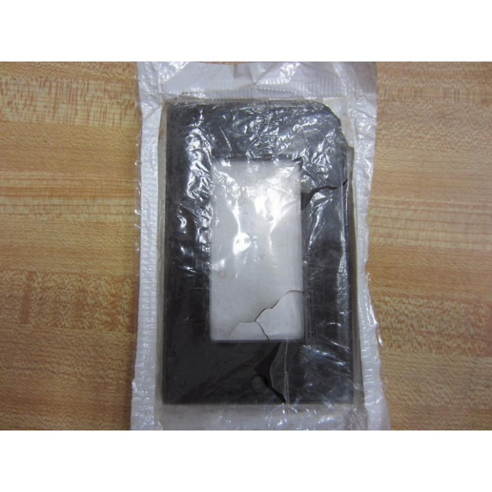 Leviton R40-80401 Decora Wall Plate R4080401 (Pack of 5)