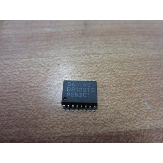 Dallas DS1221S IC ControllerDecoder 4 Bit 16 SOIC - New No Box
