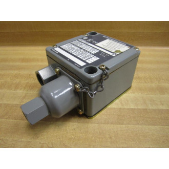 Allen Bradley 836T-T252J Pressure Control Switch 836TT252J Series A